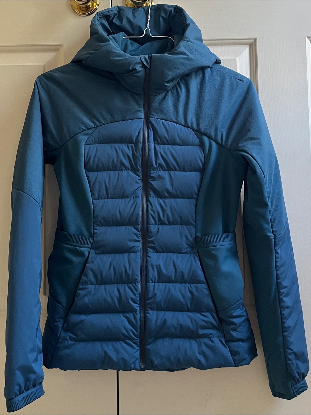 Lululemon Sz 8 Down For It All Jacket 700-Fill Petrol Blue Teal Borealis Hood